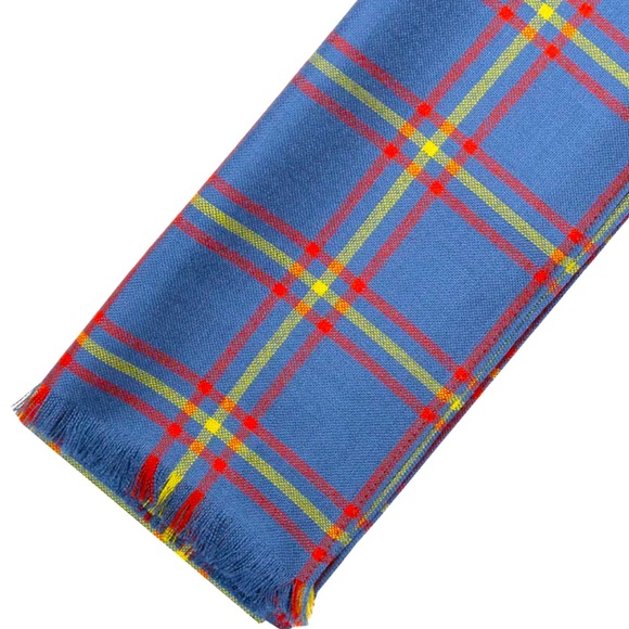 MacLaine of Lochbuie Wool Scarf - Picture 6 of 8